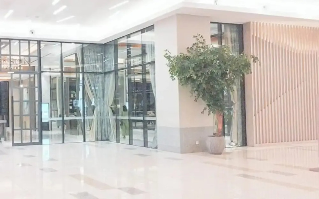 Studio Near Mall (No Kitchen) At Benson Supermall Mansion Apartment