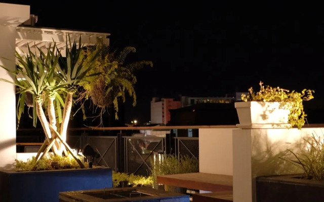 Iron32 Hotel