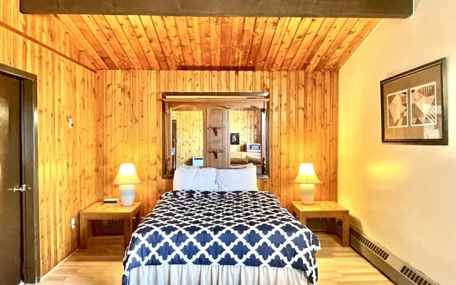 Pembina River Inn