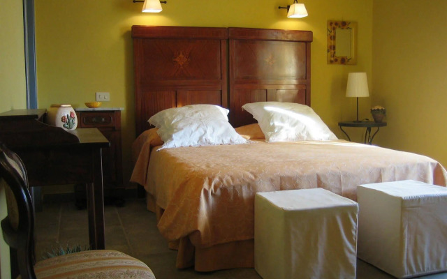 Relais Pian di Vico- Guest House