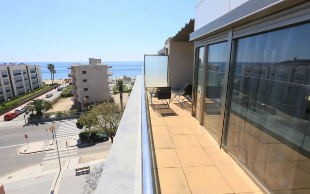 Apartamento Vista a la Piscina Para 7 Personas en Cambrils