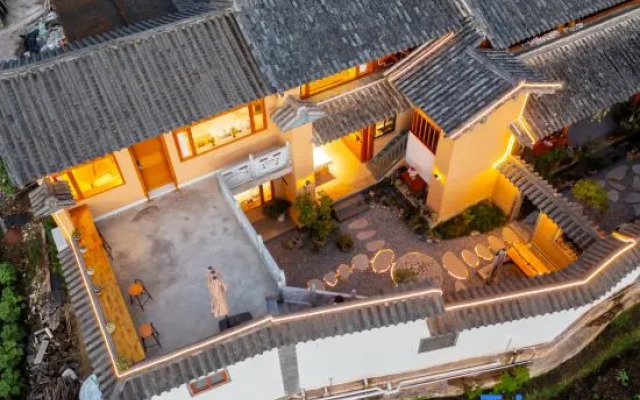 Shaxi Ancient Town Xixin Homestay