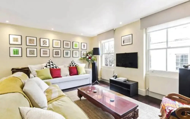 The British Museum Apartment by H House