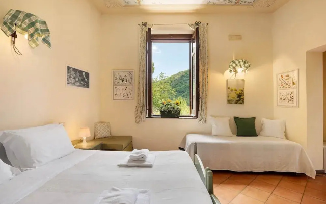 Barone Antonio Negri Farmhouse