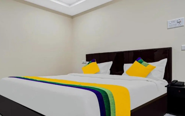 Super OYO Flagship Hotel CJ Pride