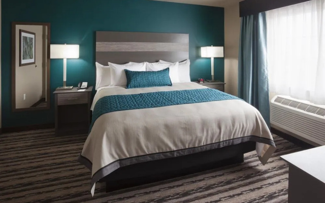 GrandStay Hotel & Suites Valley City