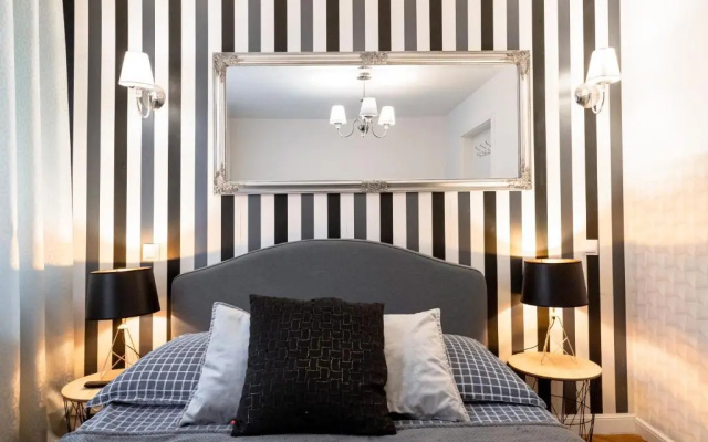 ClickTheFlat Old Town Apartment