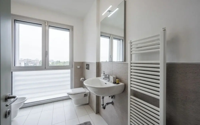 Emilia Suite Street