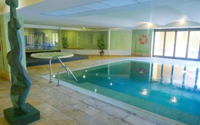 Salinas. Apartment for 4. Terrace/Parking/Pools/Gym/4mins beach