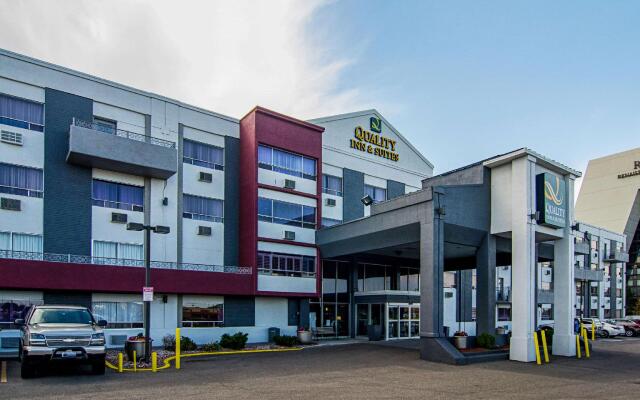 Отель Quality Inn & Suites Denver Stapleton вид на фасад