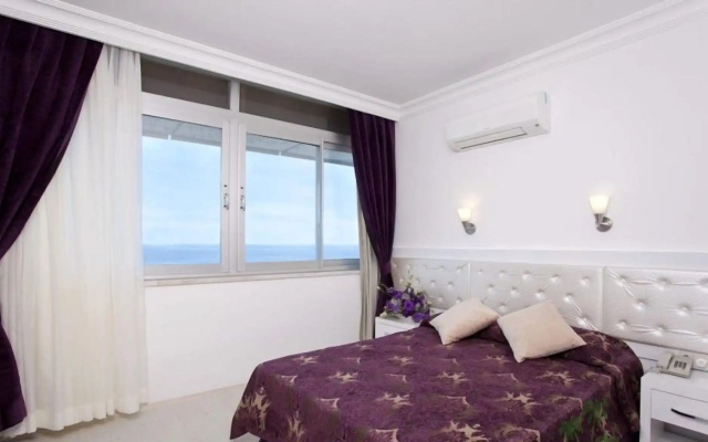 Azak Beach Hotel