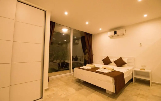 Lumiere Villas