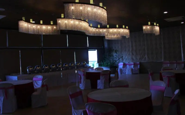 Kells Hotel and Restaurant
