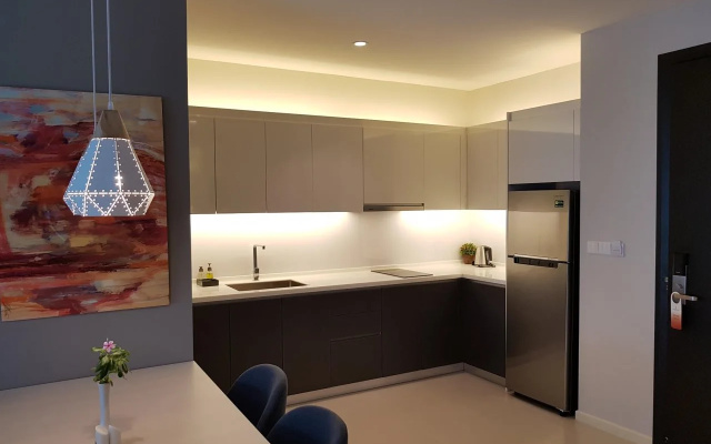 M Suites Hotel