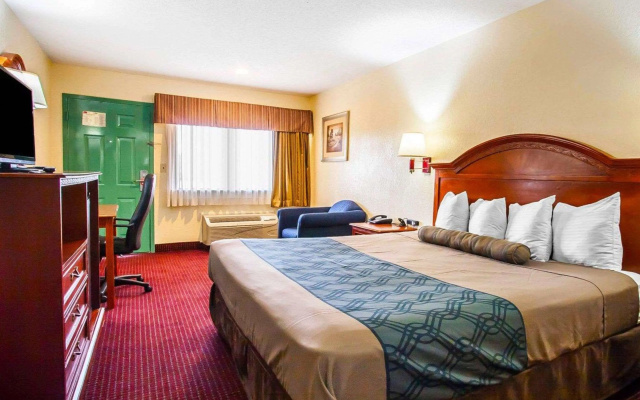 Motel 6 Prattville, AL
