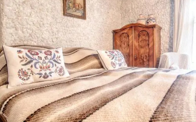 Reveria Guesthouse