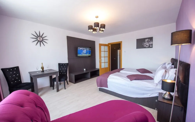 Tower Studio - Quiet Room - Panoramic View - Next To Cismigiu Gardens
