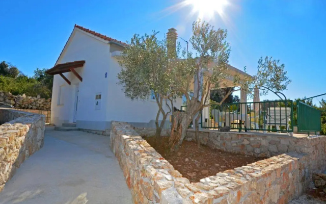 Holiday Home Paradiso