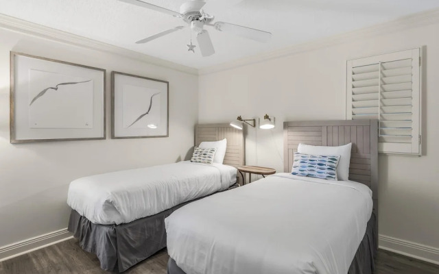 Beachside Two 4305 - Flr10 - 2BR 2BA -, Miramar Beach