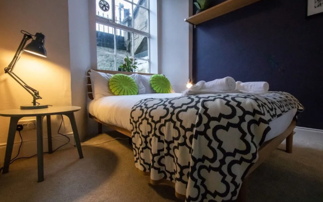Beautifully Modernised New Town Home