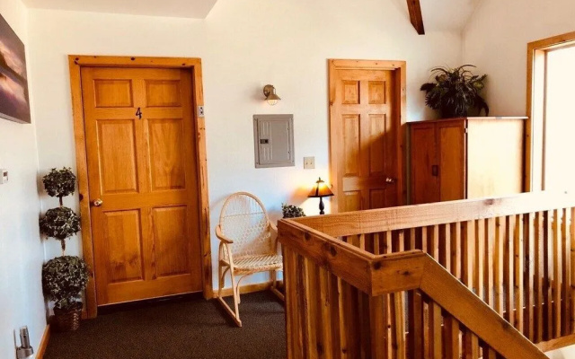 Lodge Suites at Susitna River Lodge