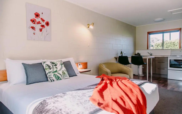 Flaxbourne Motels