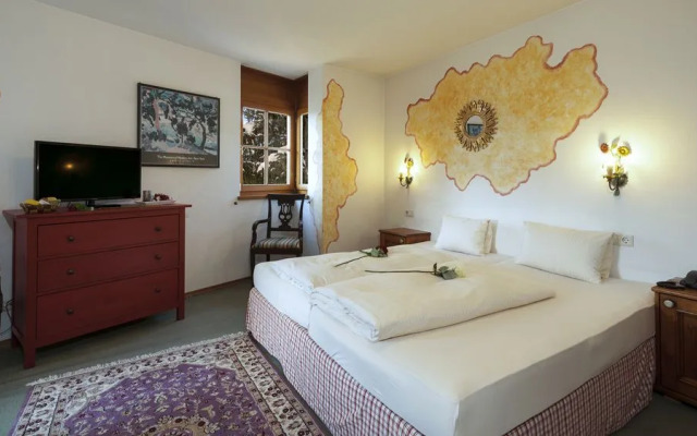 Waldhotel