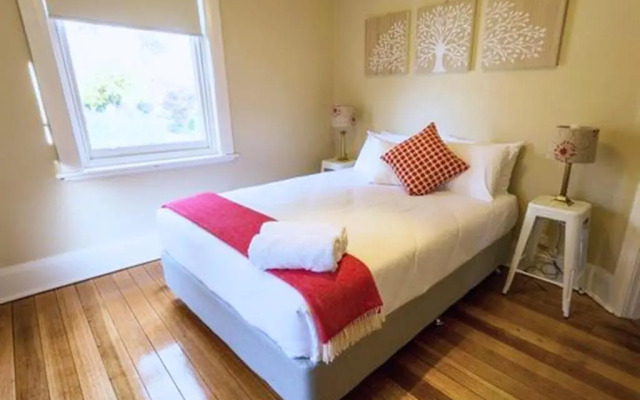 Montacute Boutique Bunkhouse