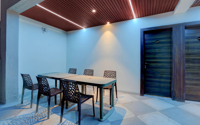 Super Collection O Talwade Corpoarte Homestay