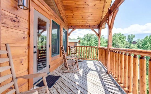 4 Bedroom Cabin for 14