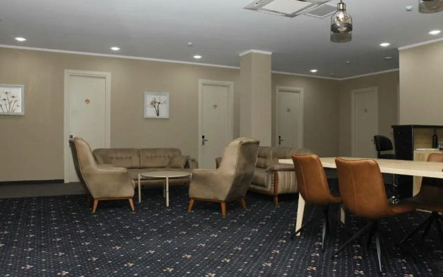 Rogo Hotel