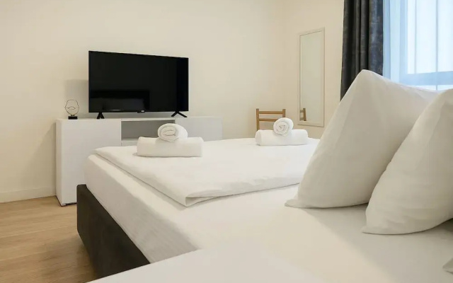 Queen's Park Residence Apartments
