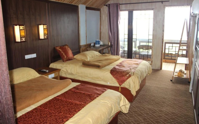 Liqing Hotel