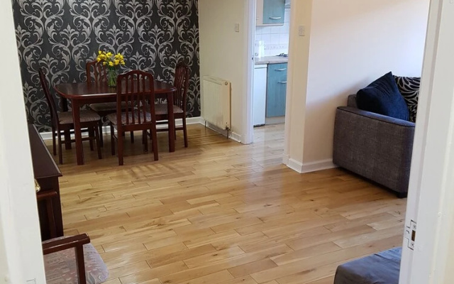 Dragon - Great Western Apartment 2 Bedroom Home