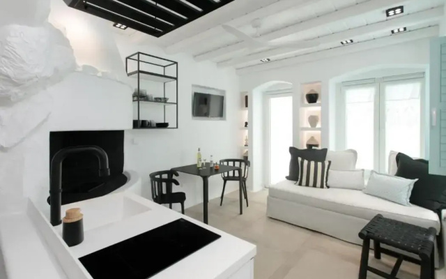 Majo Suites Hotel