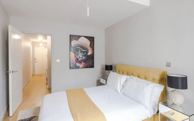 Immaculate 2-bed Apartment in Prime Central London