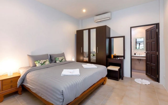 Karon Beach Pool Villa 2