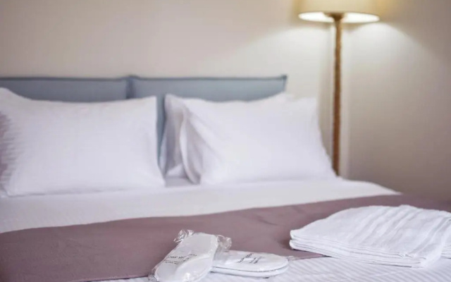 Oliver Suites