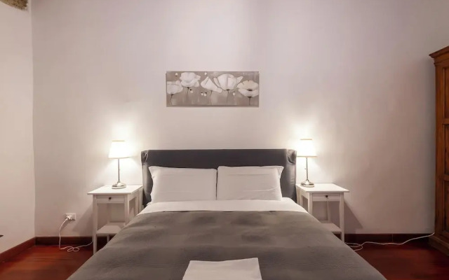 Piazza Navona Charming Large Apartment