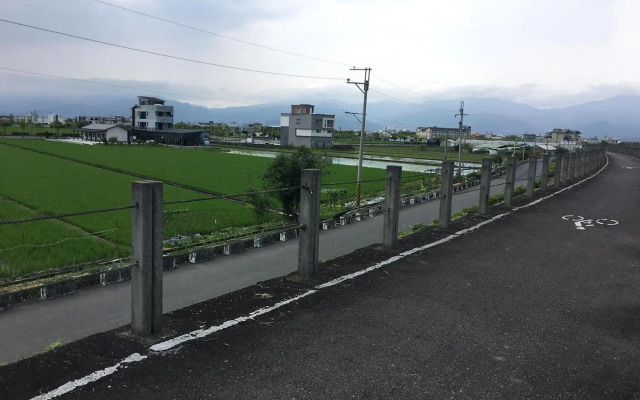 宜蘭好窄平價民宿