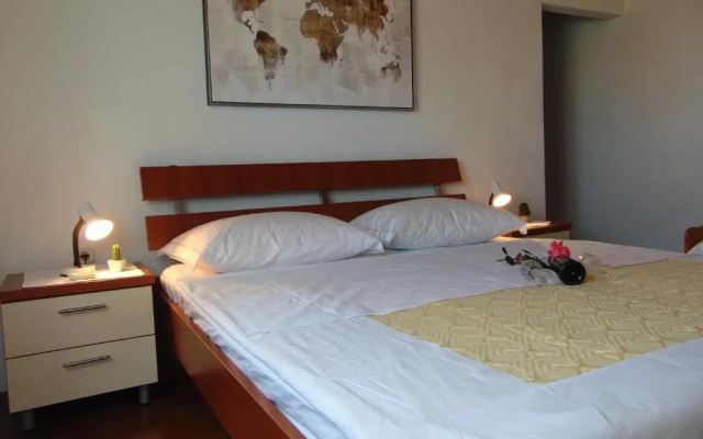 Apartment 2