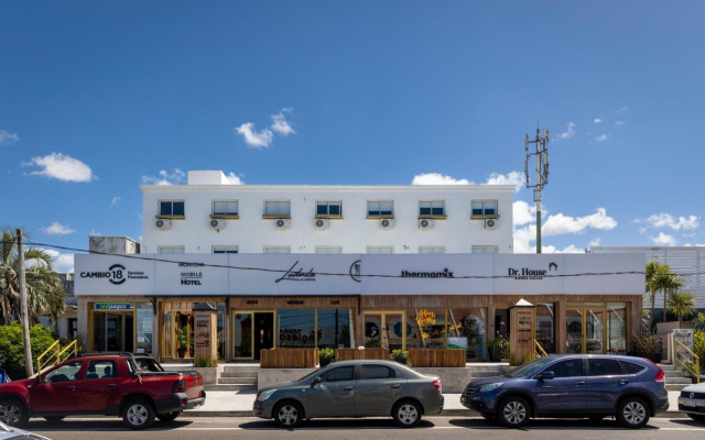 Hotel Montoya