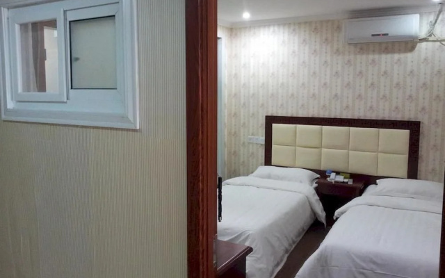 Jinbaichuan Hotel