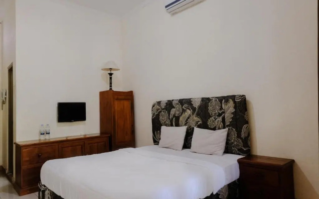 Mahkota Plengkung Hotel by ecommerceloka