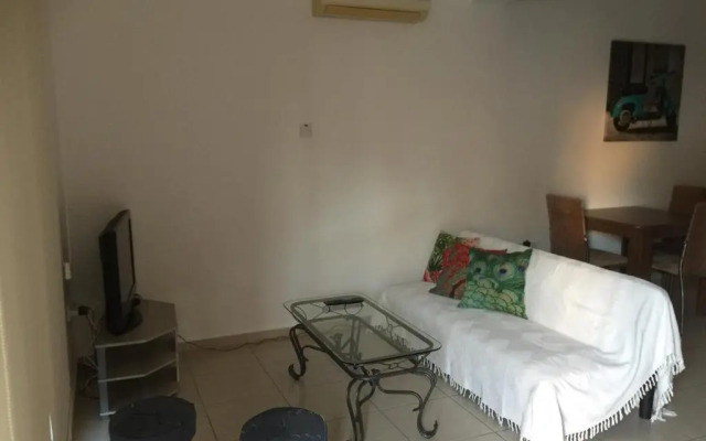 Davi's Studio Apartment
