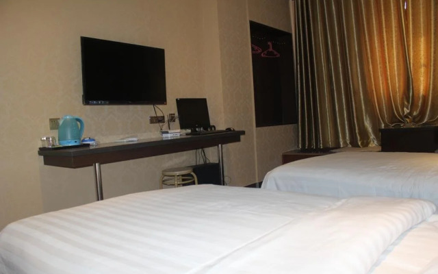 Zhangye Liangmao Hotel