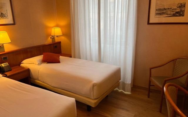 Crystal Hotel Varese