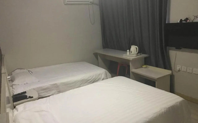 7 Days Inn Qingdao Zhongshan Road