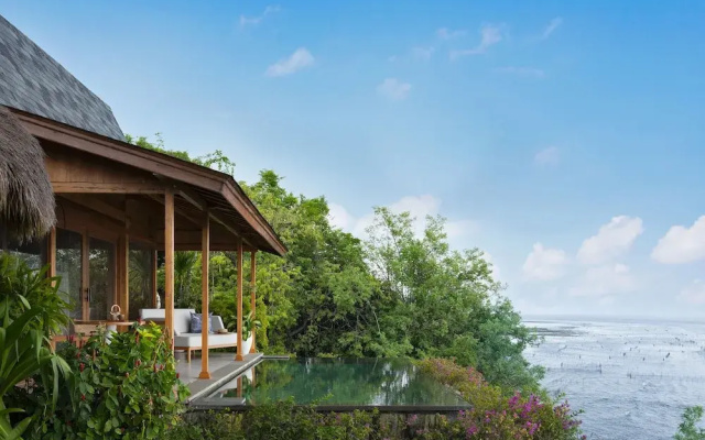 Semaya Beach Resort