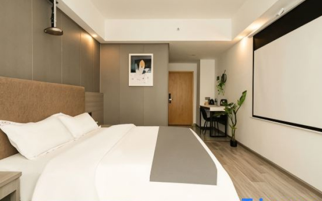 Zhengzhou Heart's Promise Hotel (Qilihe Subway Station)